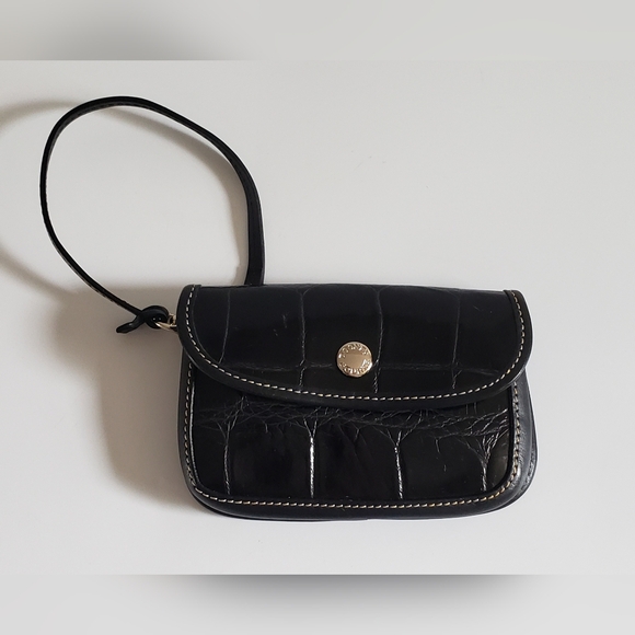 Dooney & Bourke Handbags - Dooney & Bourke Nile Black Leather Croc Embossed Wristlet